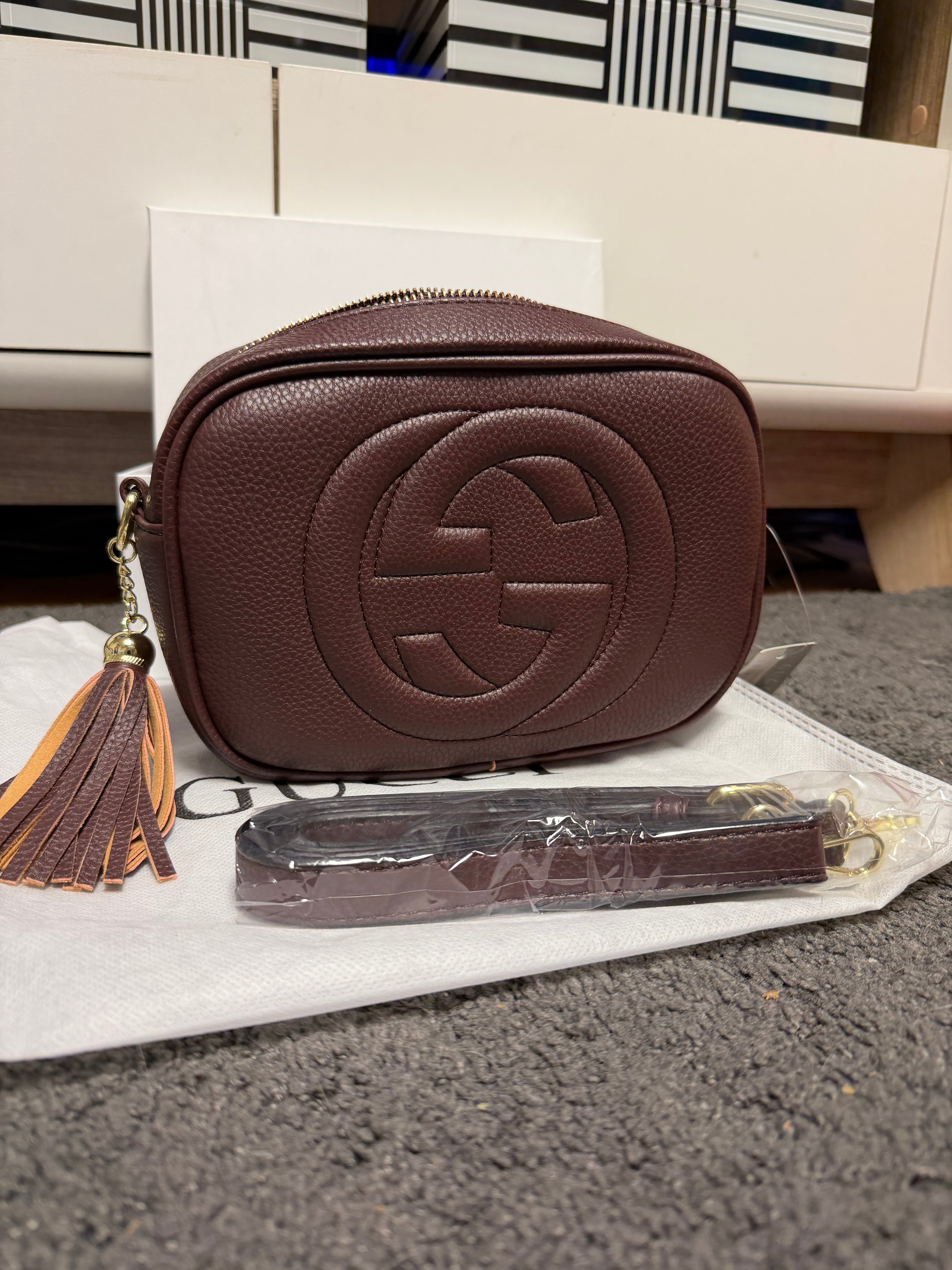 Sac GUCCI à main en cuir soho