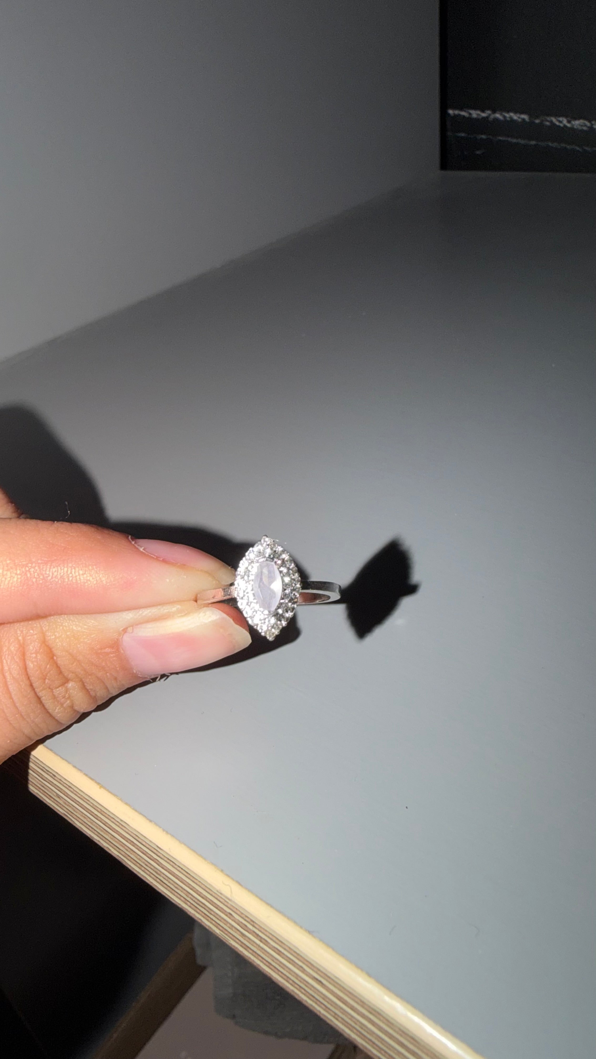 Bague Jeulia Halo en argent sterling taille marquise