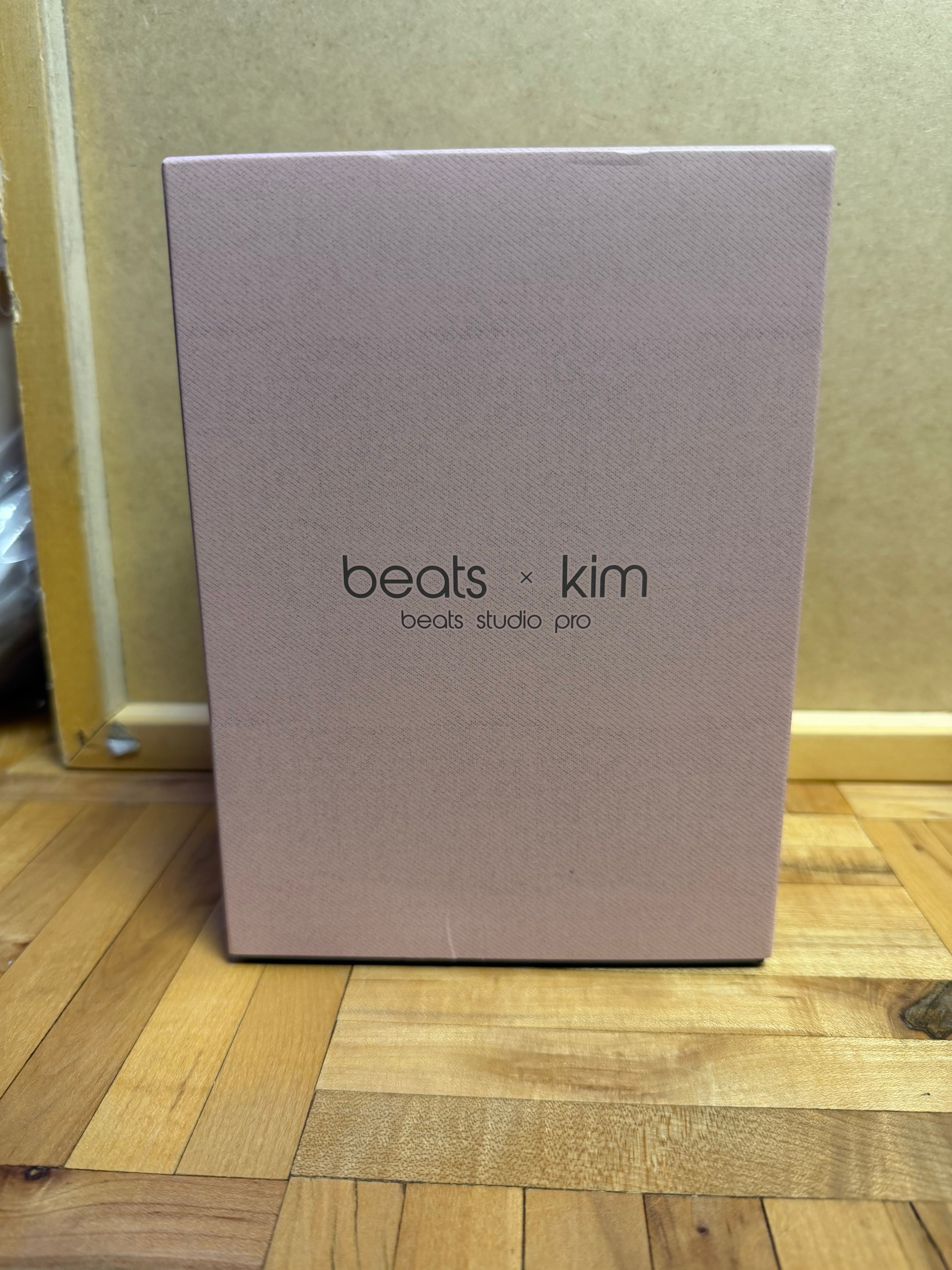 Beats Studio Pro x Kim Kardashian