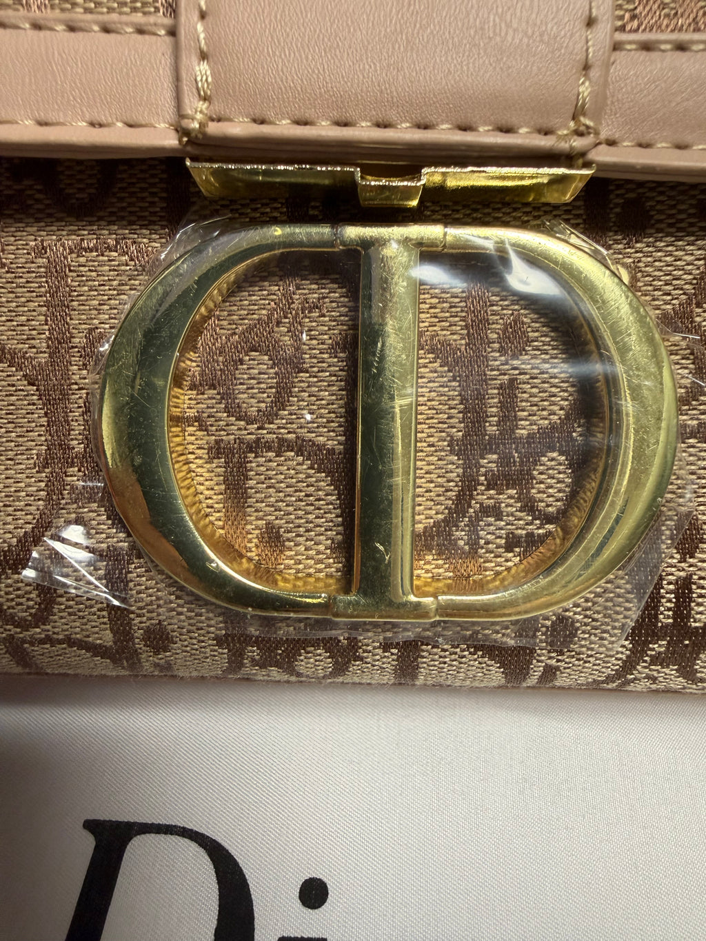 Sac à main Dior en cuir 30 montaigne