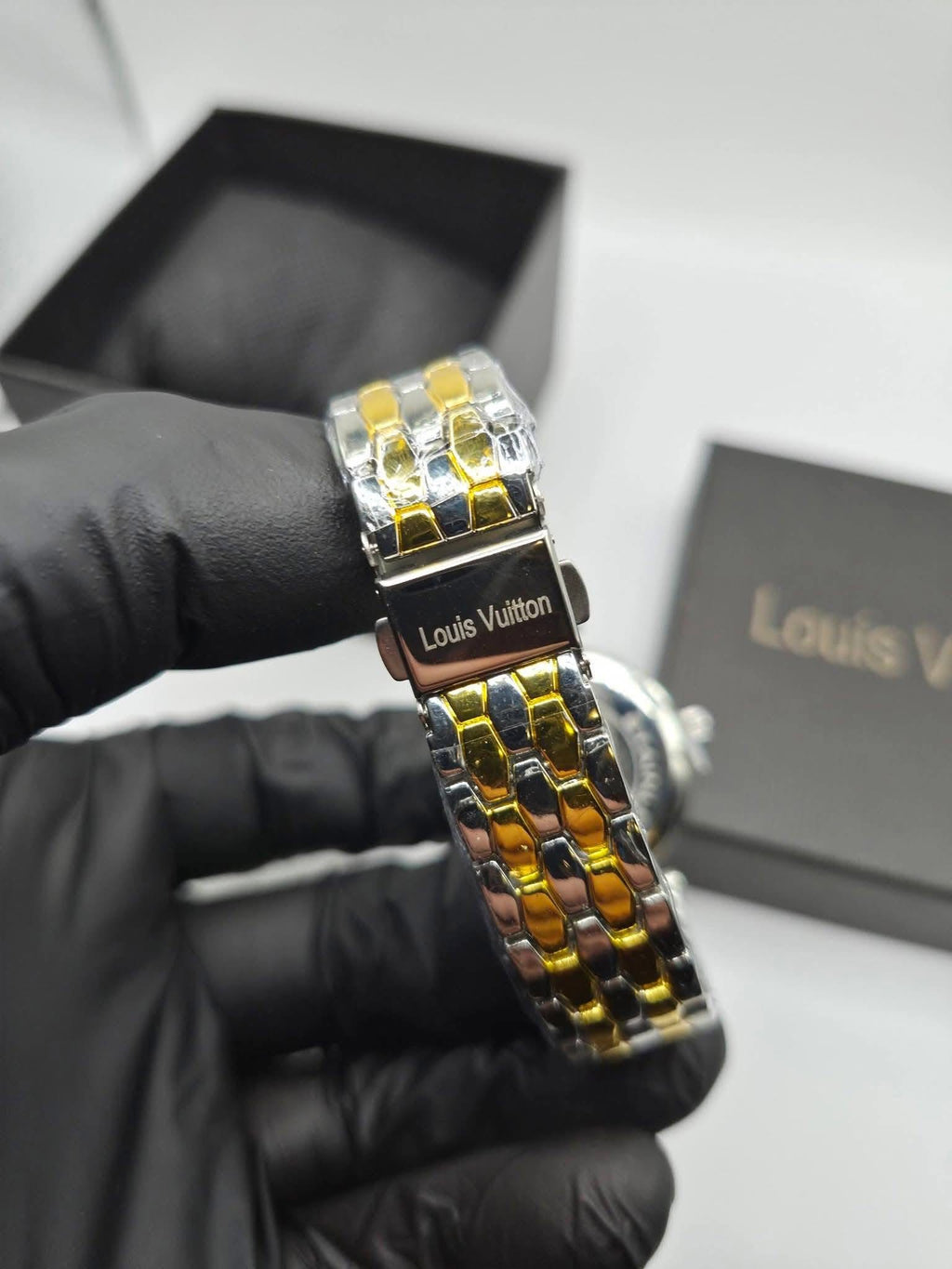 Montre Louis Vuitton