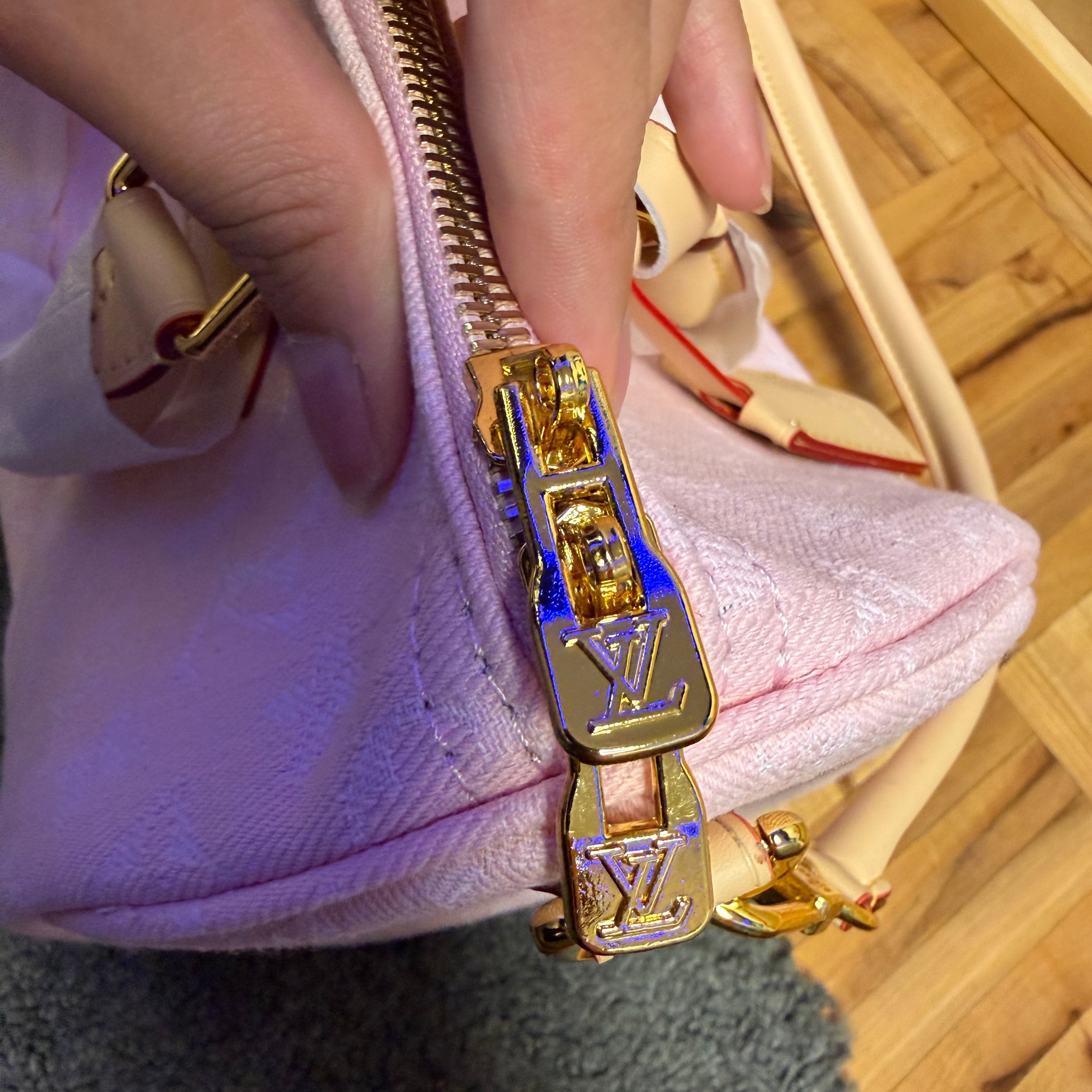 Sac Louis Vuitton speedy Pink