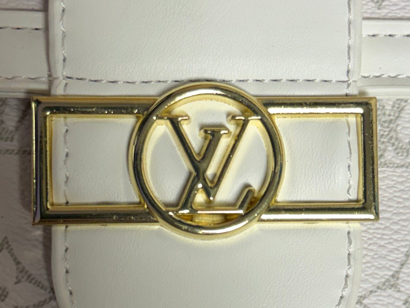 Sacoche Louis Vuitton Leather