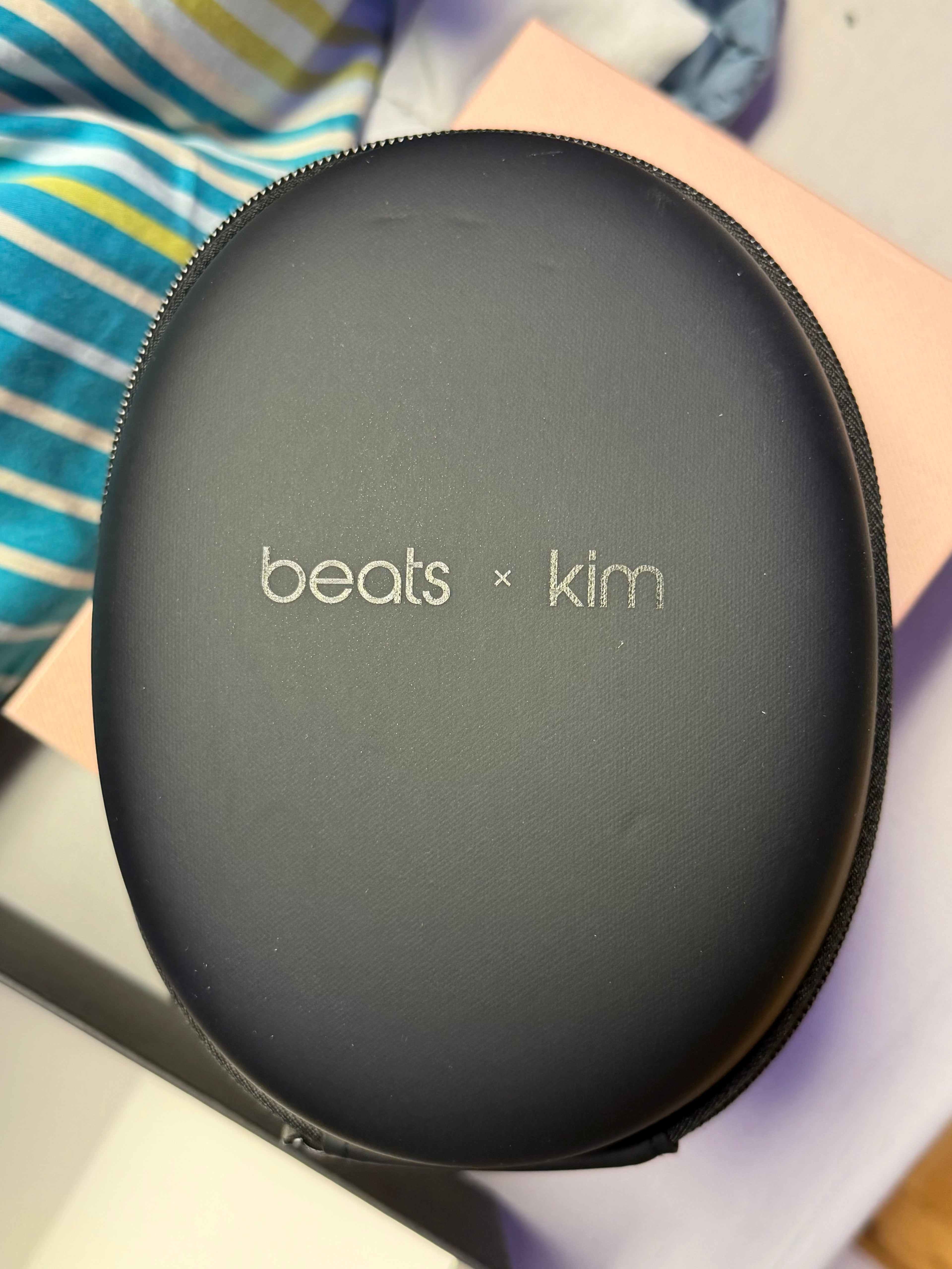 Beats Studio Pro x Kim Kardashian